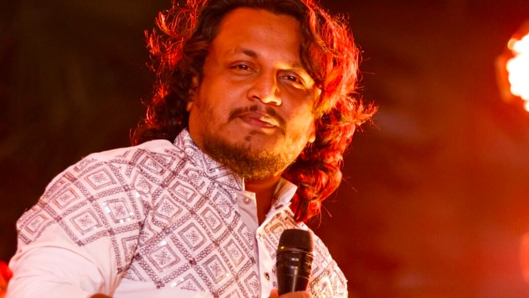 SA Sagar Kalo Joton Kalo Roton